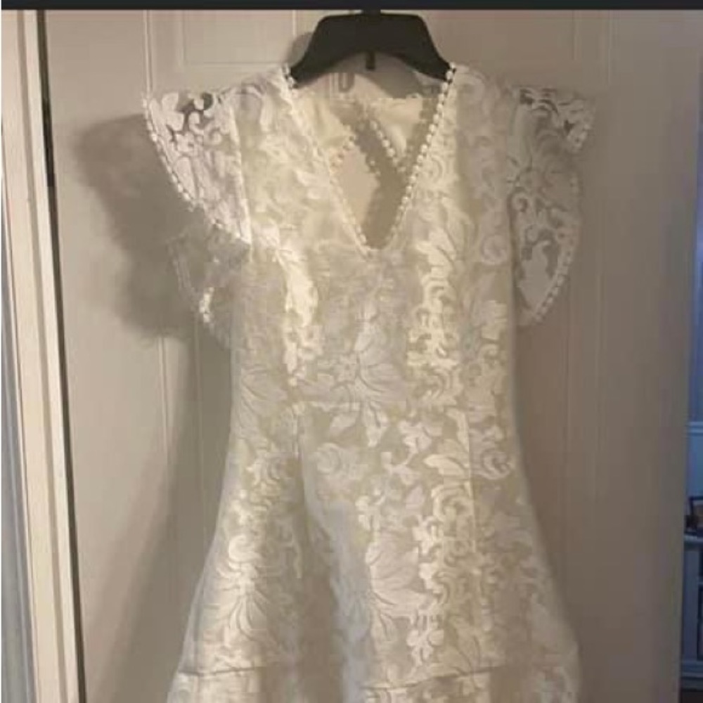 White lace dress
